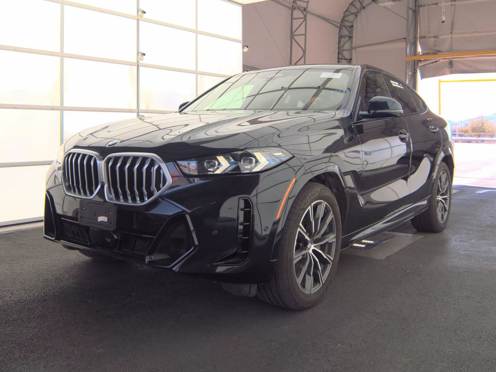 2025 BMW X6 Sports Activity Coupe xDrive40i
