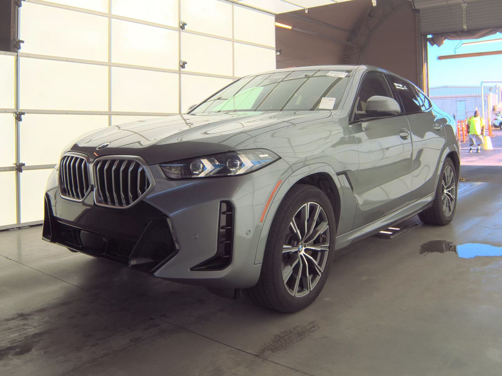 2024 BMW X6 Sports Activity Coupe xDrive40i