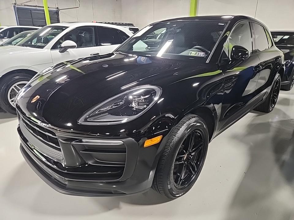 2022 Porsche Macan