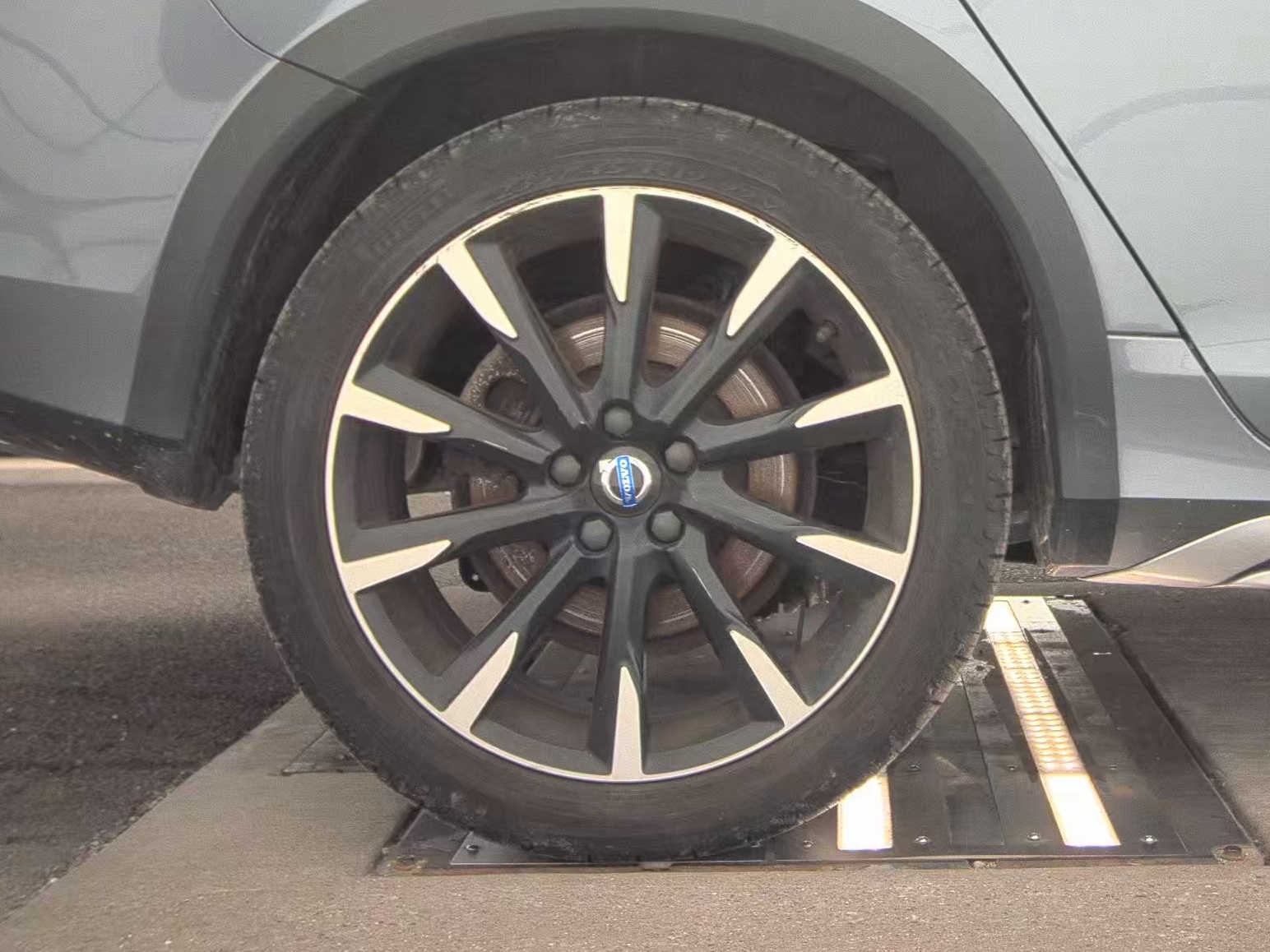 2016 Volvo S60 Cross Country T5 Platinum AWD