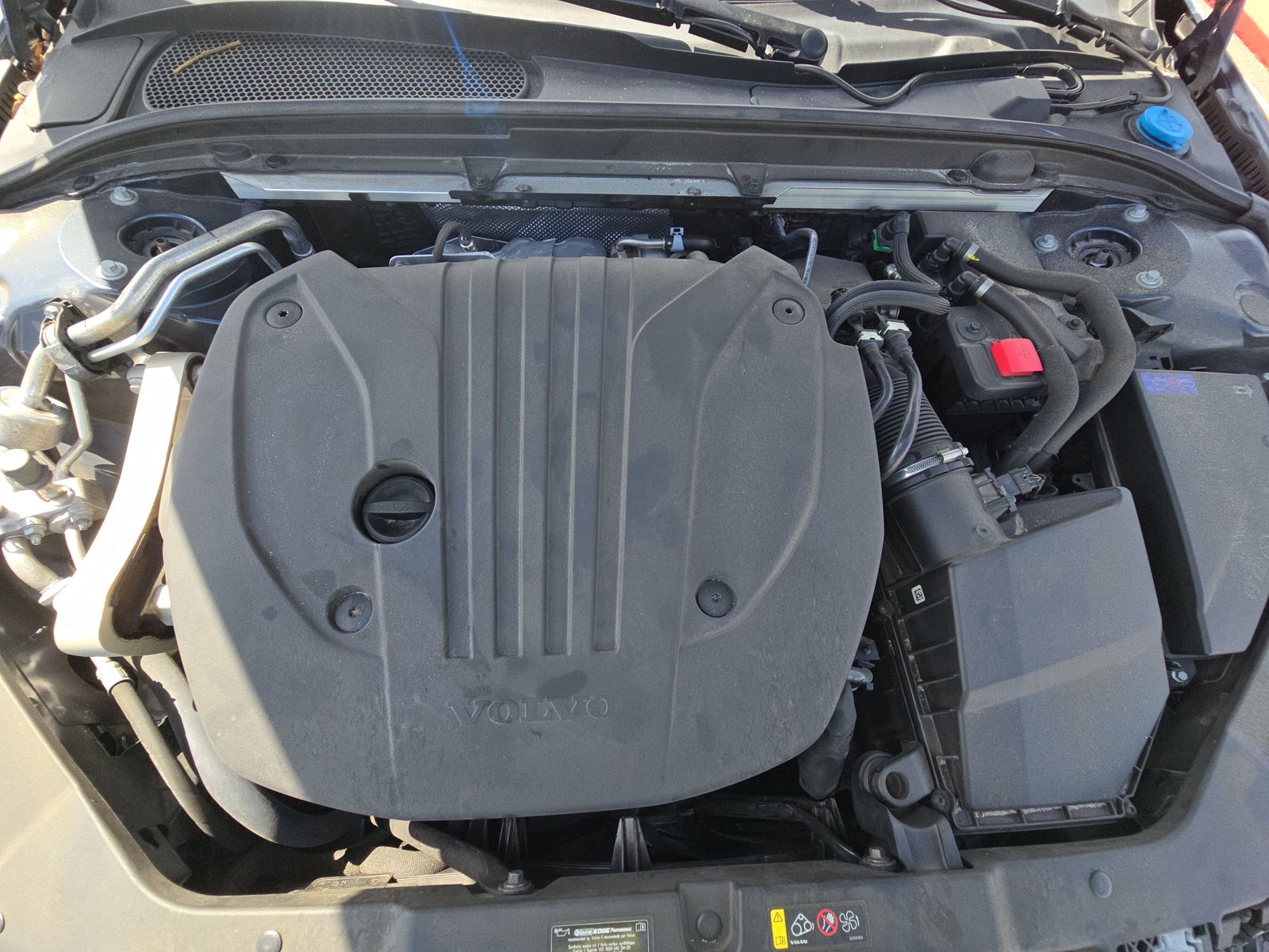 2022 Volvo S60 B5 Inscription FWD