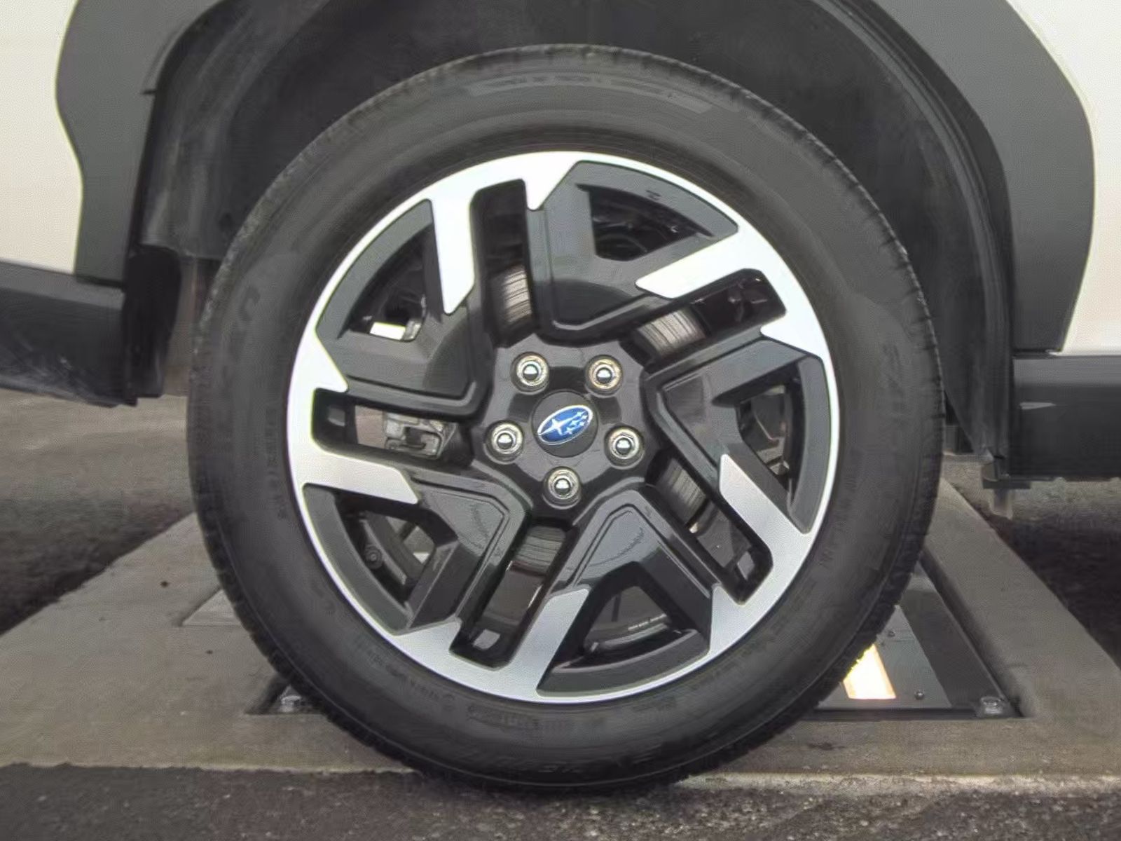 2025 Subaru Forester Limited AWD