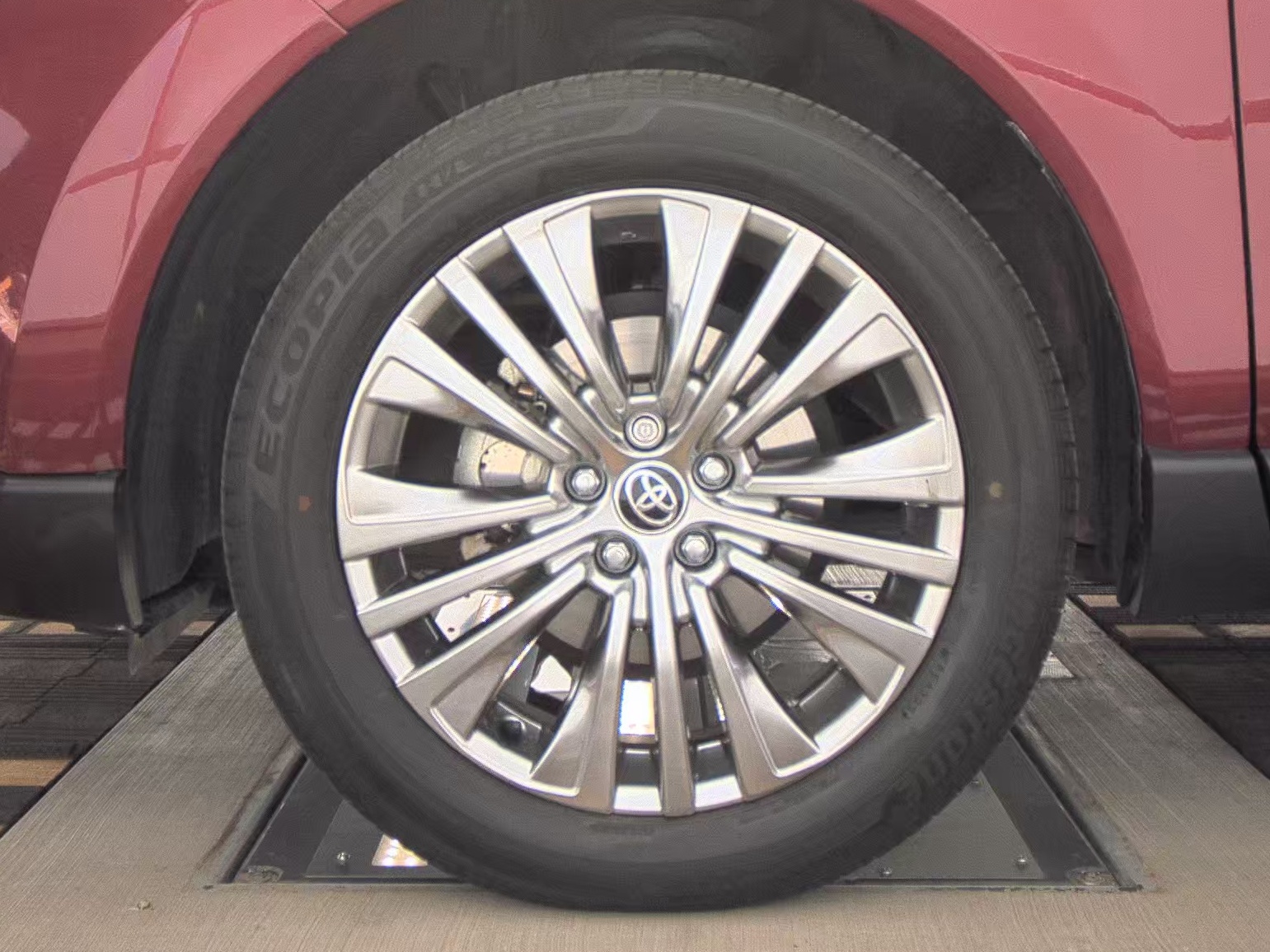 2024 Toyota Venza XLE AWD