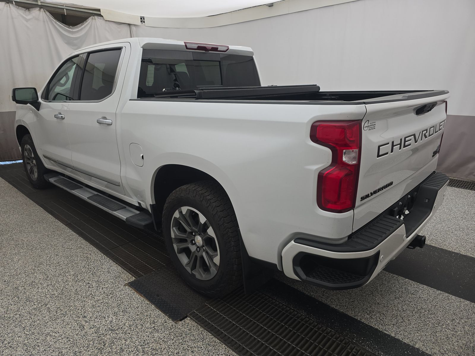2022 Chevrolet Silverado 1500 High Country AWD