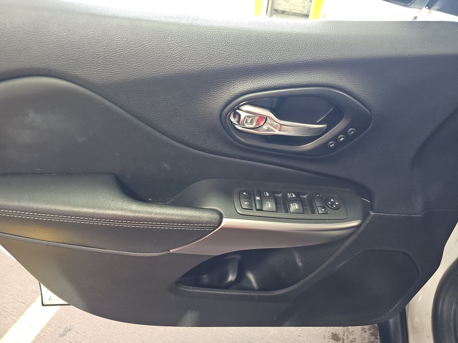 2022 Jeep Cherokee Limited AWD