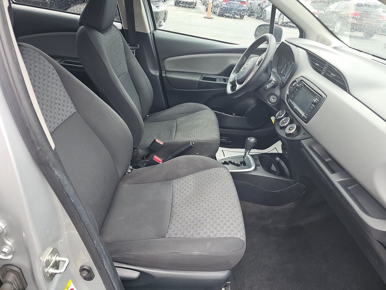 2017 Toyota Yaris L FWD