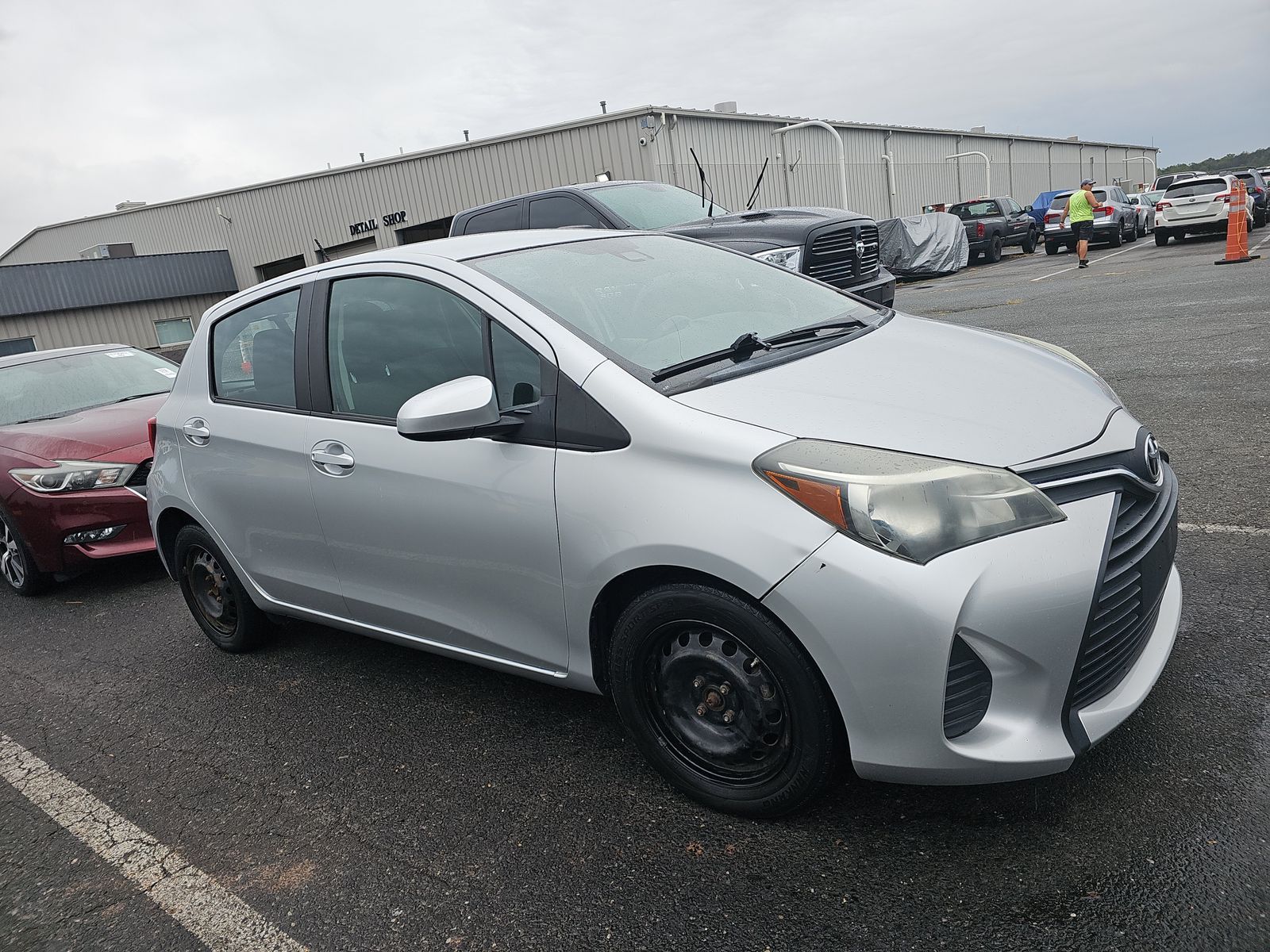 2017 Toyota Yaris L FWD