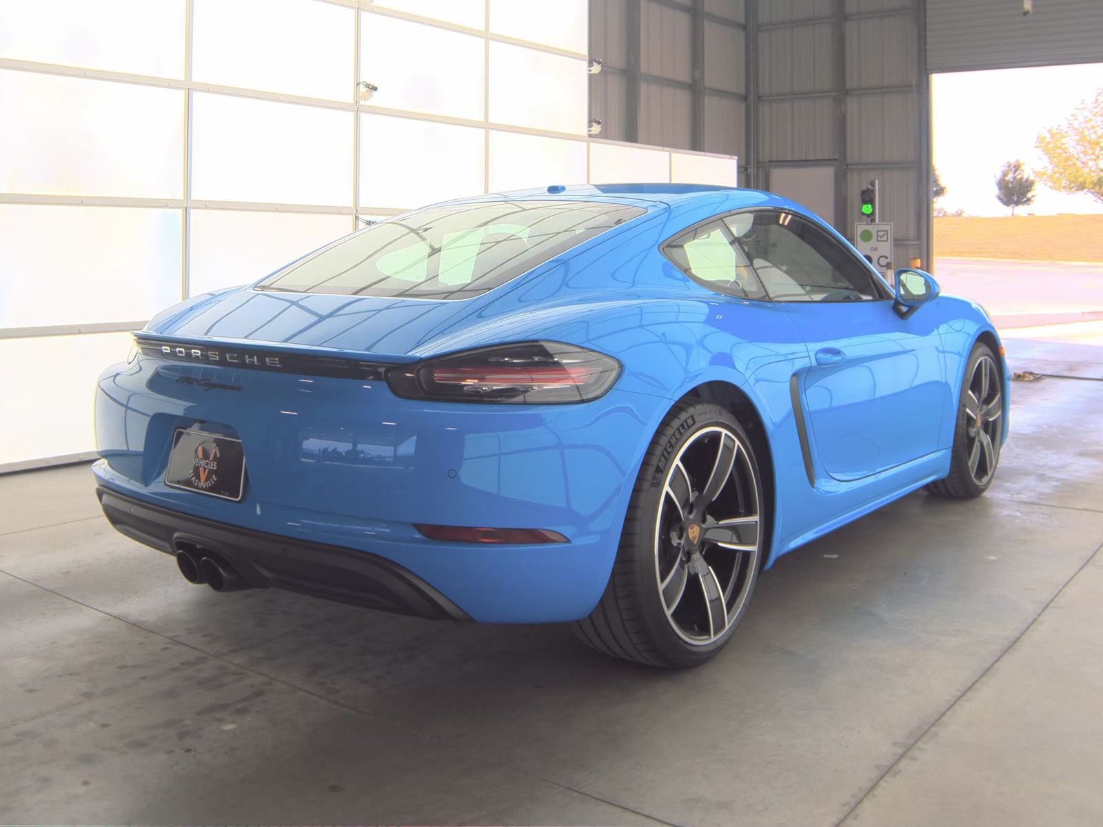 2025 Porsche 718 Cayman Base RWD