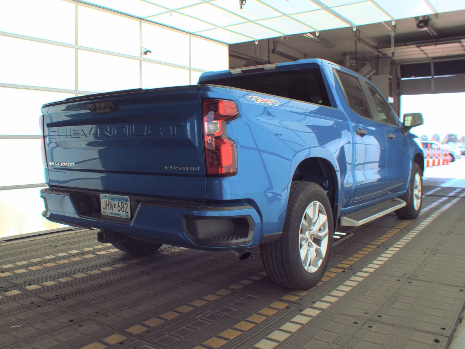 2022 Chevrolet Silverado 1500 Custom AWD