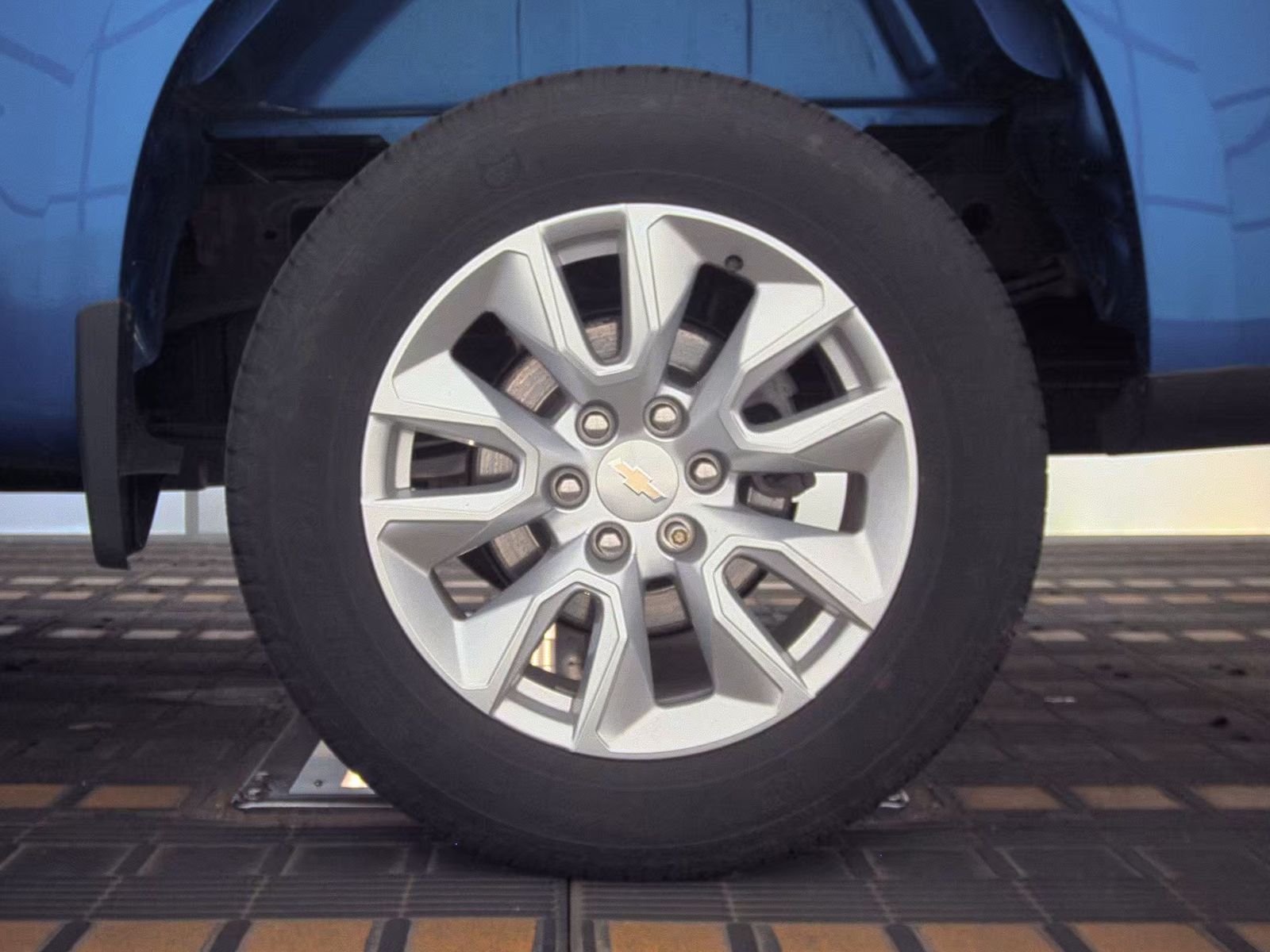 2022 Chevrolet Silverado 1500 Custom AWD