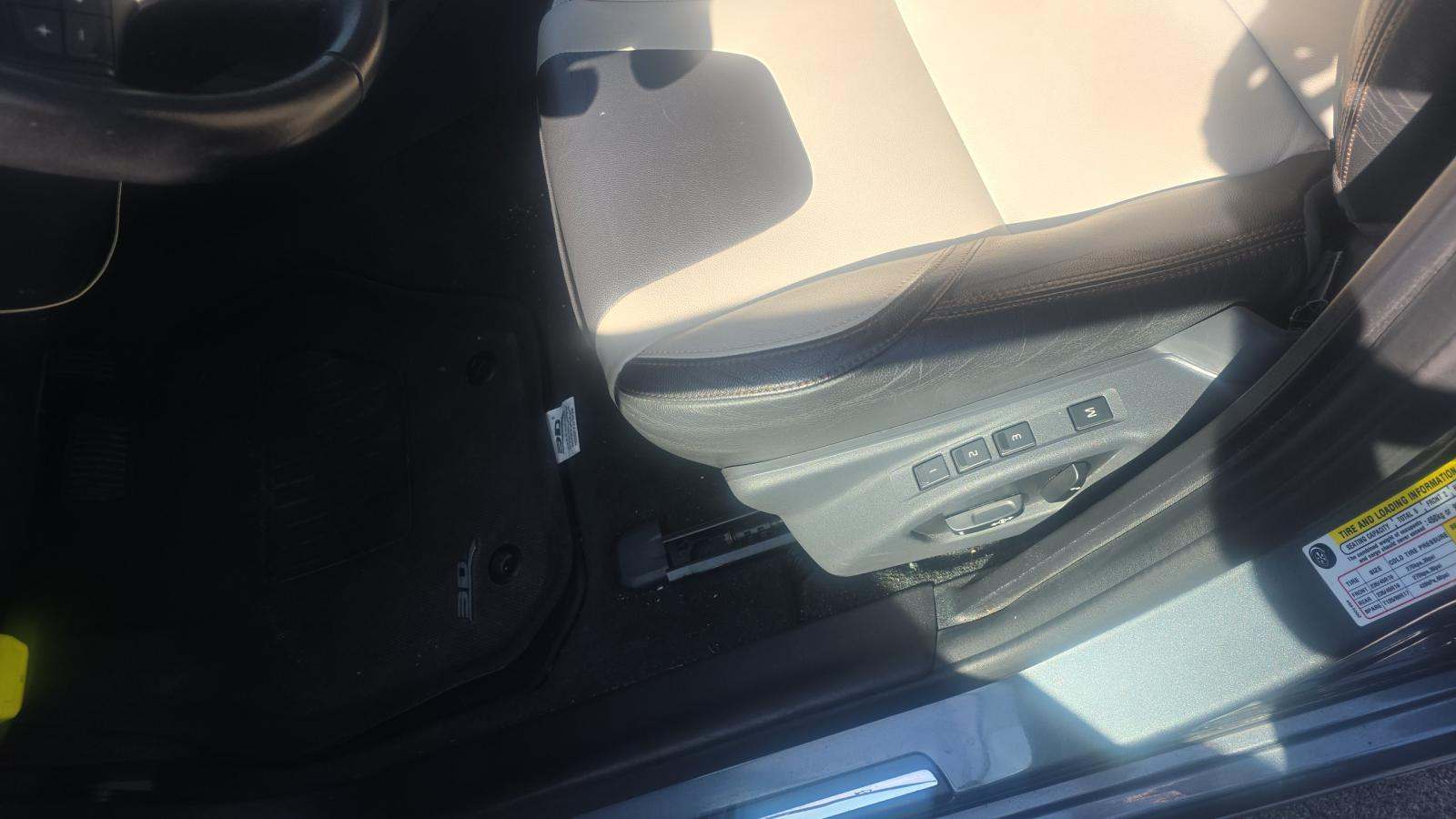 2016 Volvo S60 Cross Country T5 Platinum AWD