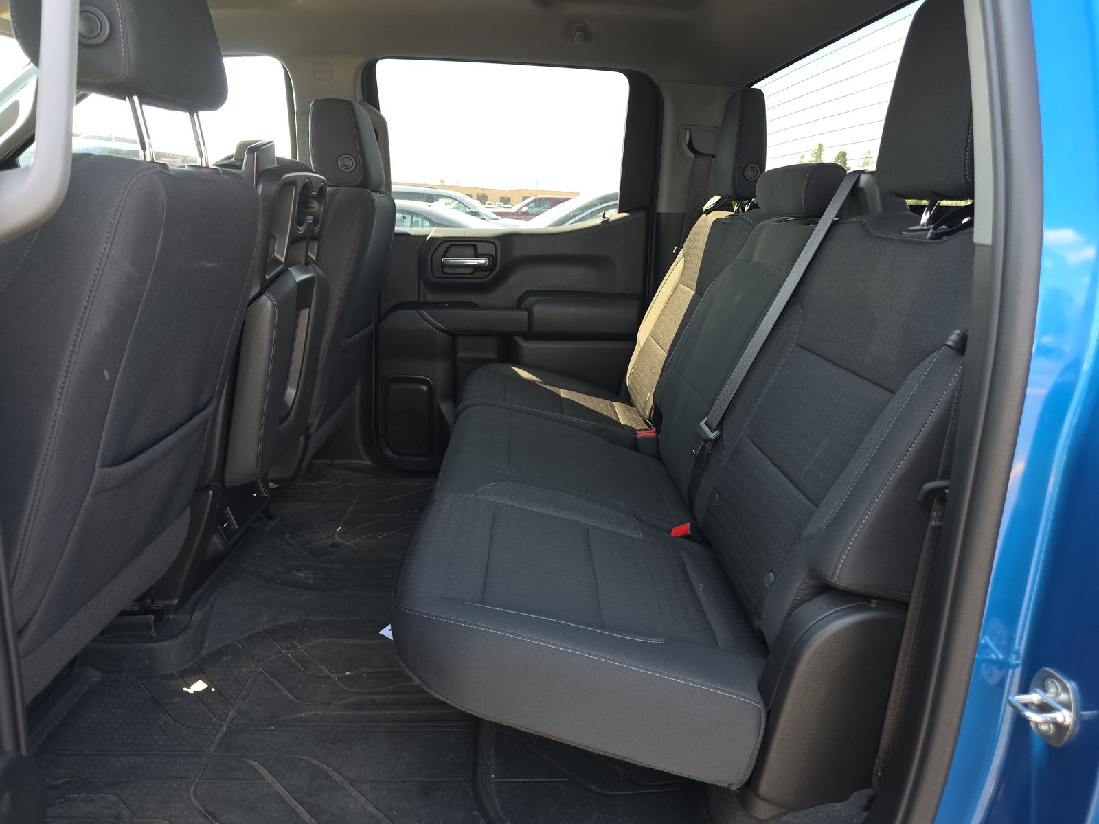 2022 Chevrolet Silverado 1500 Custom AWD