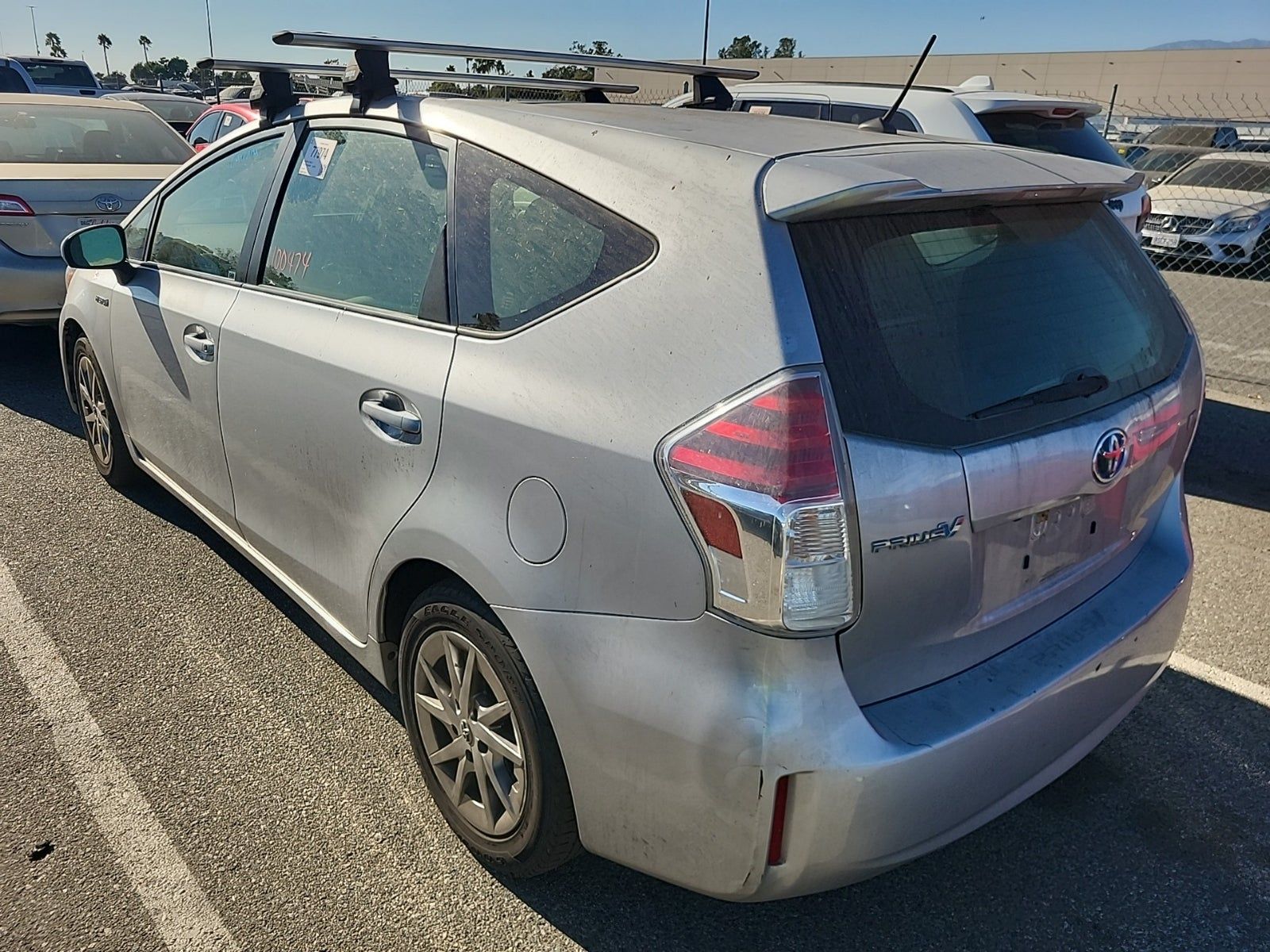 2016 Toyota Prius v Two FWD
