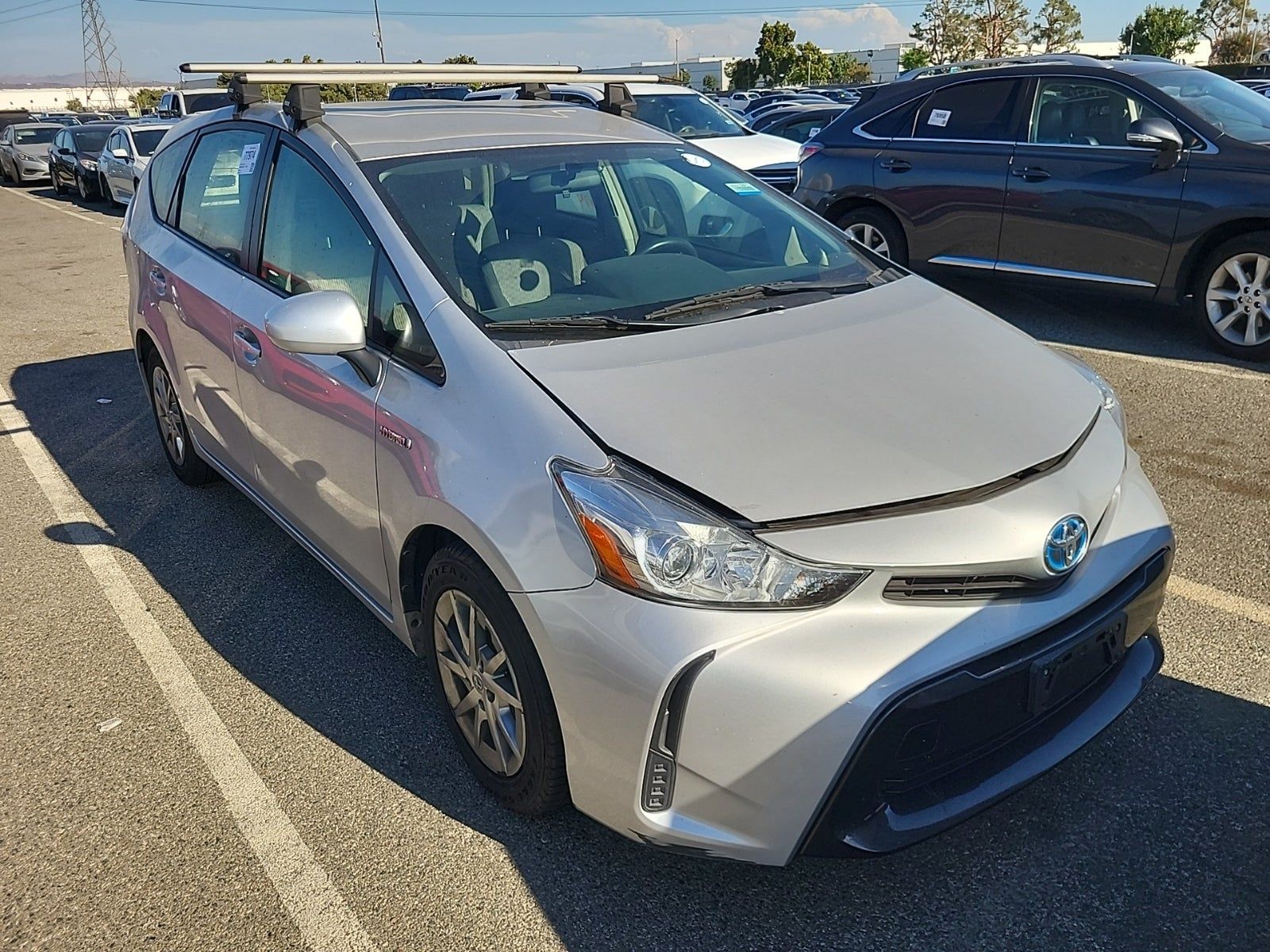 2016 Toyota Prius v Two FWD