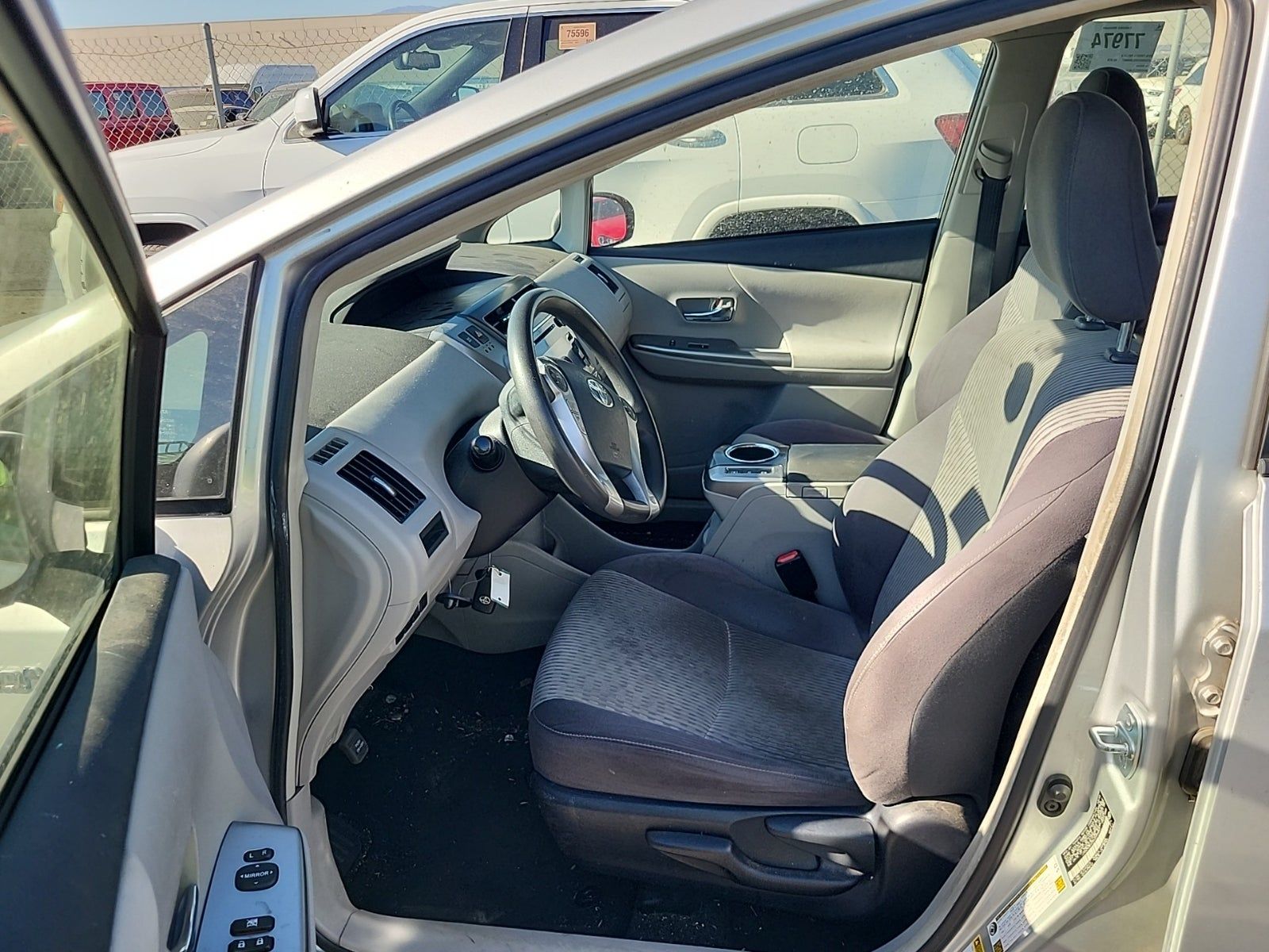 2016 Toyota Prius v Two FWD