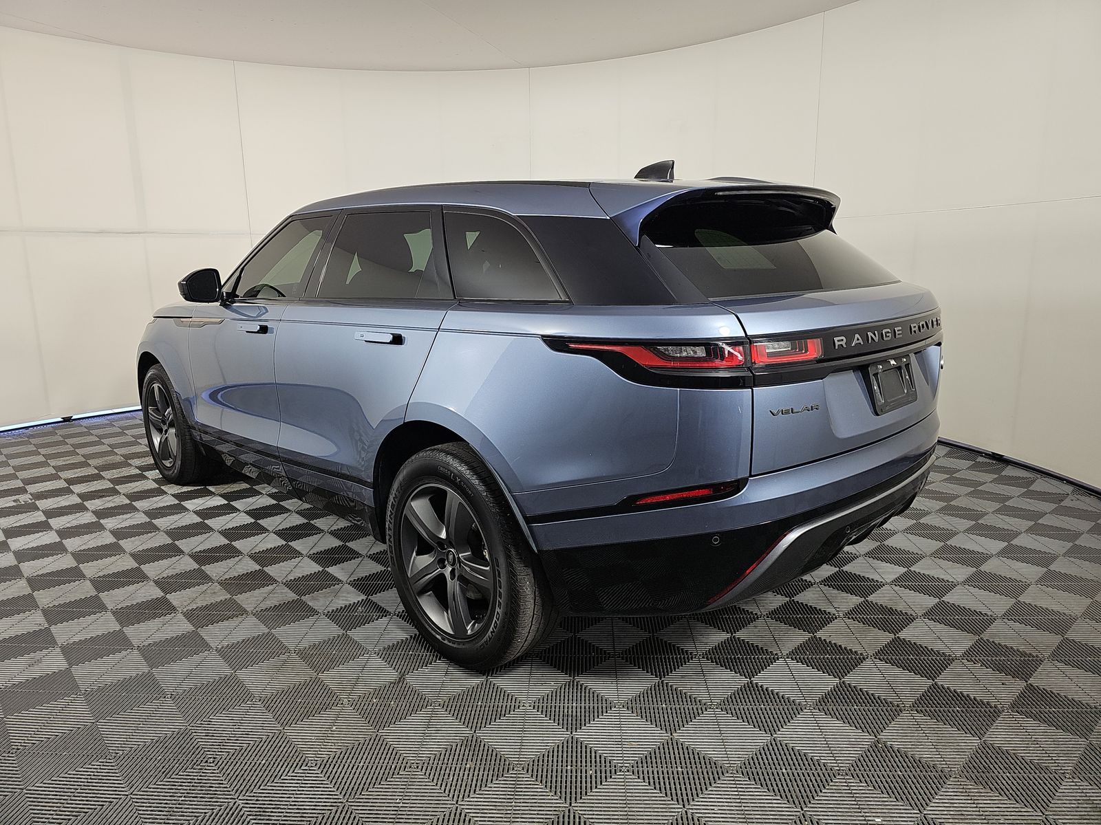 2023 Land Rover Range Rover Velar R-Dynamic S AWD