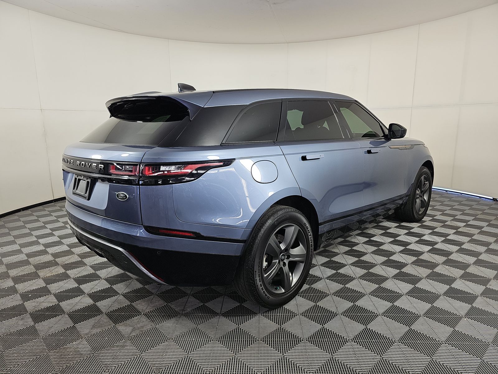 2023 Land Rover Range Rover Velar R-Dynamic S AWD