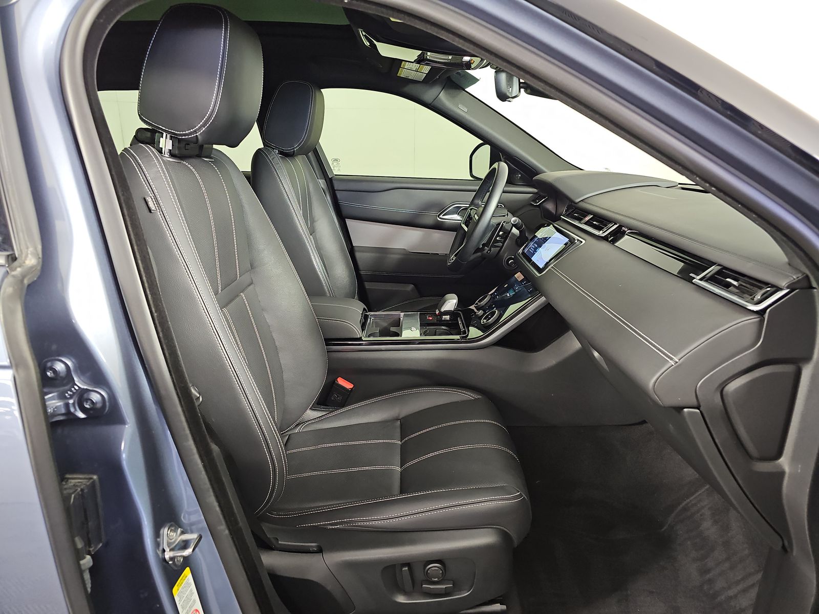 2023 Land Rover Range Rover Velar R-Dynamic S AWD