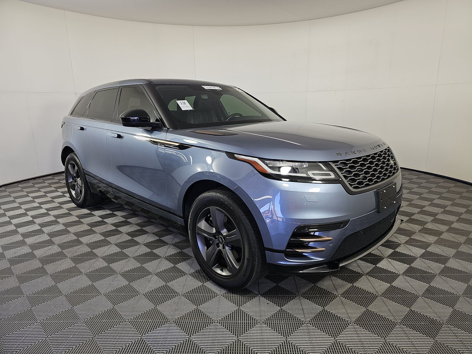 2023 Land Rover Range Rover Velar R-Dynamic S AWD