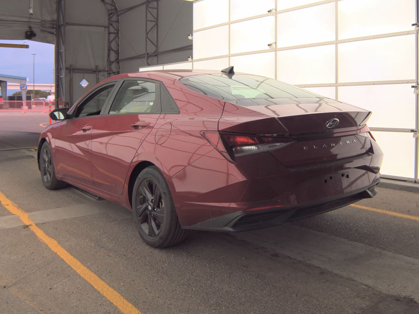 2021 Hyundai Elantra SEL FWD