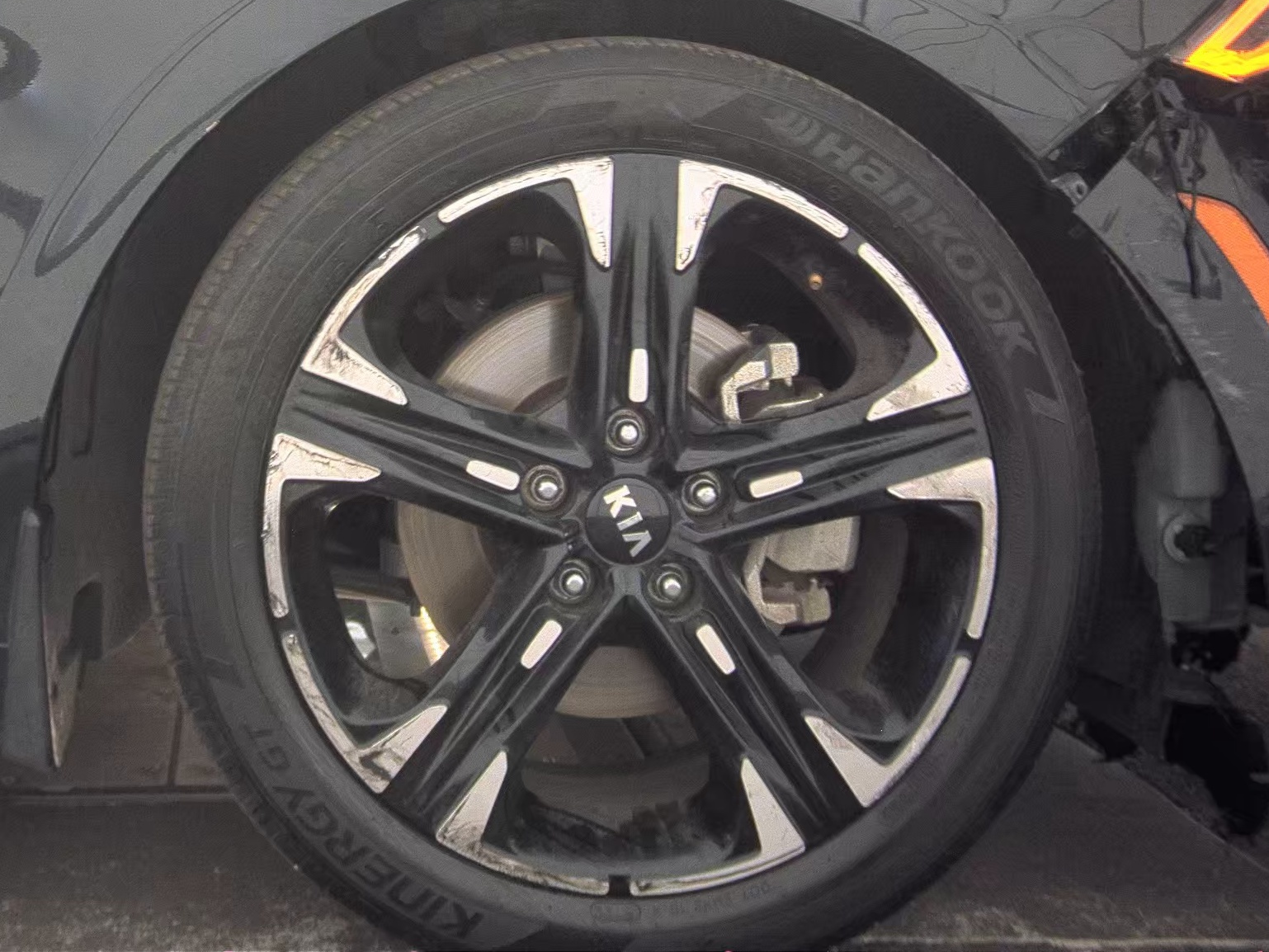 2025 Volvo XC60 B5 Core AWD