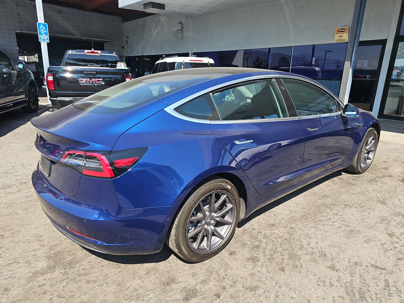 2019 Tesla Model 3 Standard Range RWD