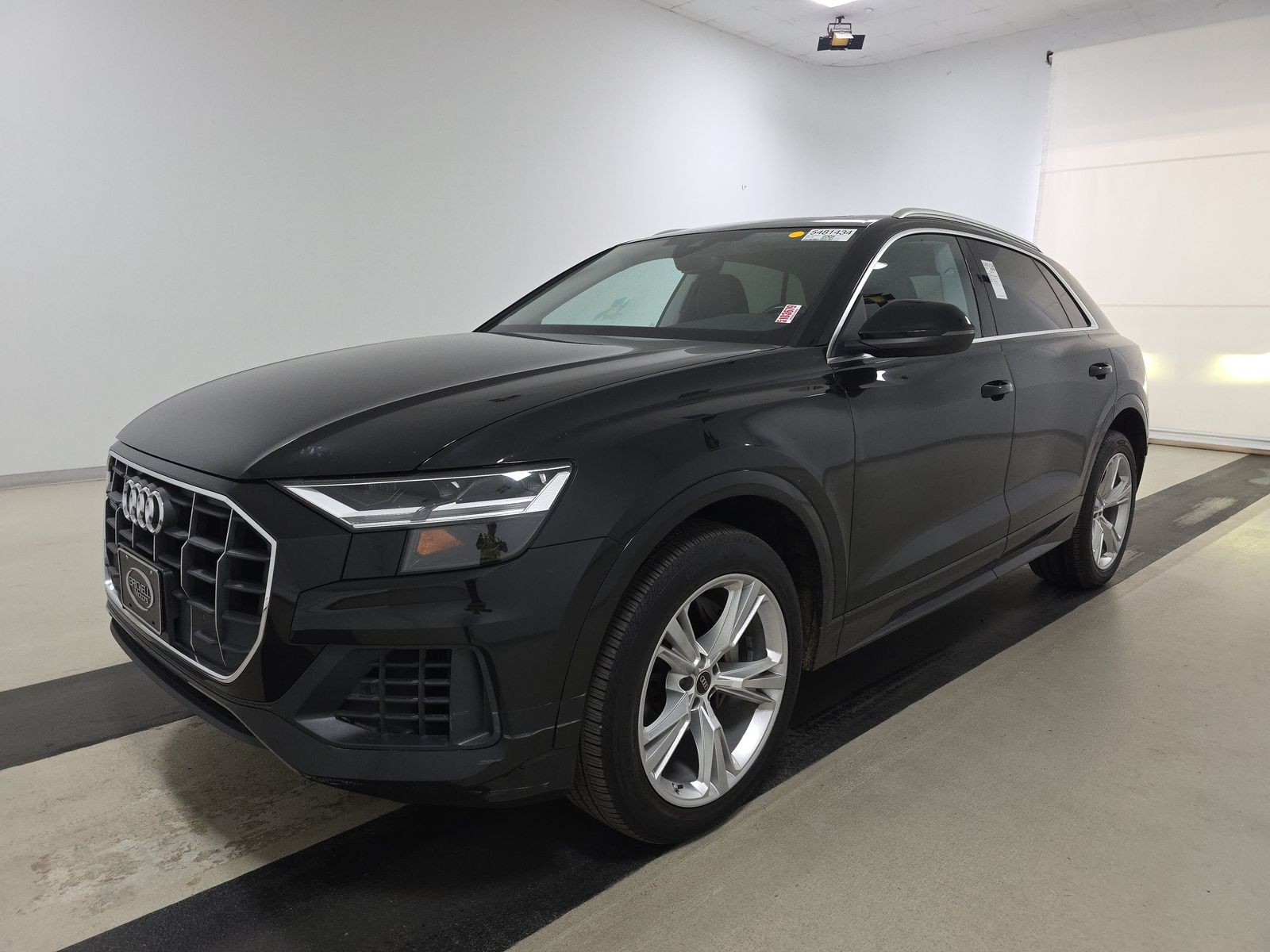2022 Audi Q8 Premium