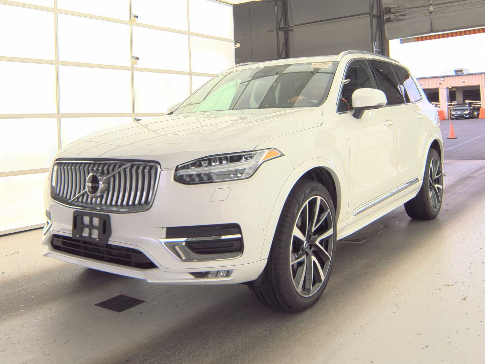 2023 Volvo XC90 B6 Plus AWD