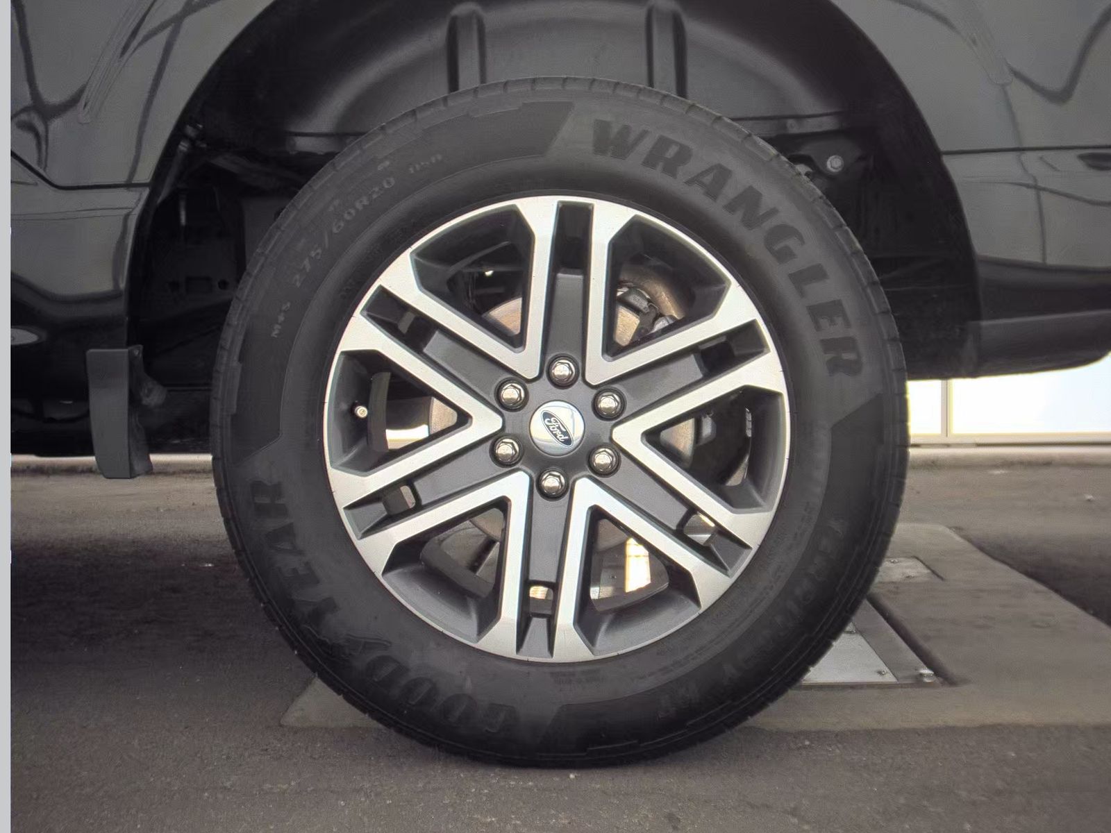 2023 Ford F-150 XL RWD