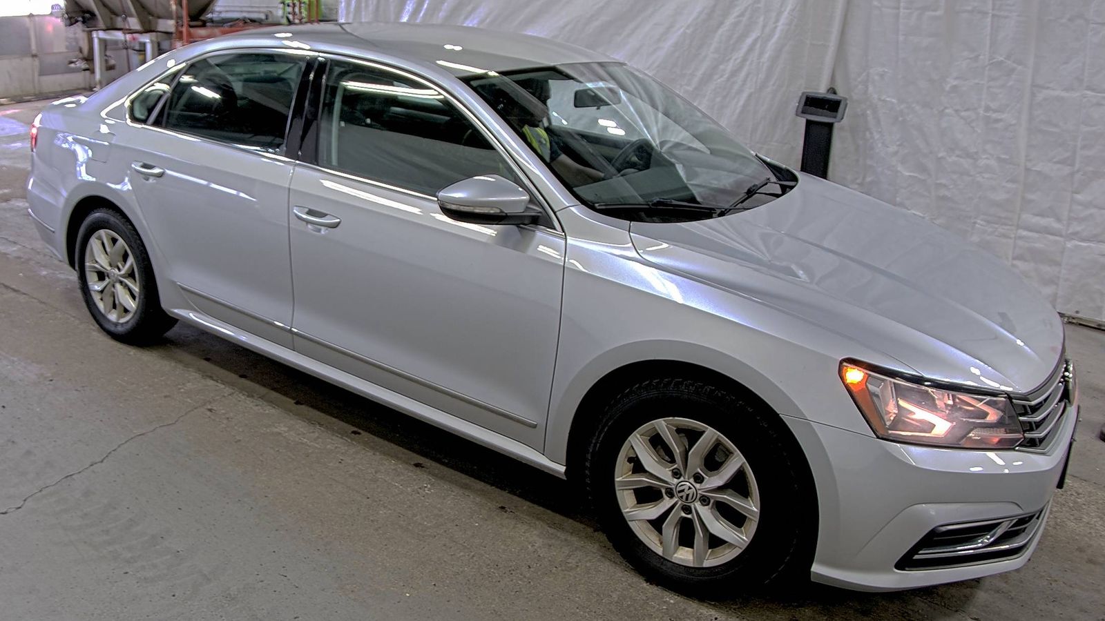 2017 Volkswagen Passat 1.8T S FWD