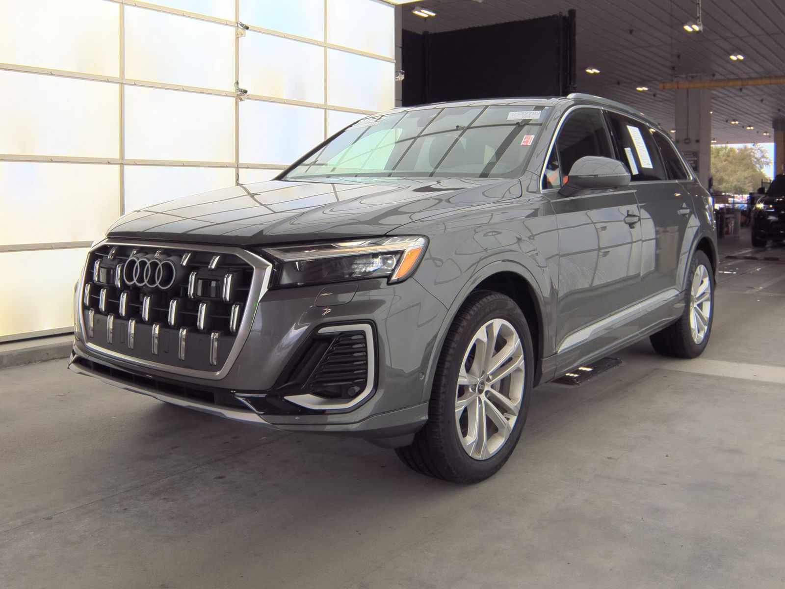 2025 Audi Q7 Premium 45 TFSI