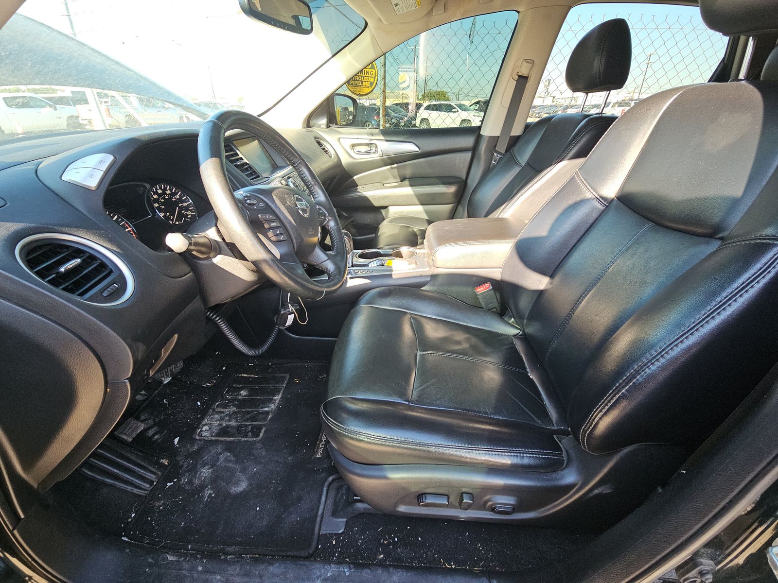 2020 Nissan Pathfinder SL FWD