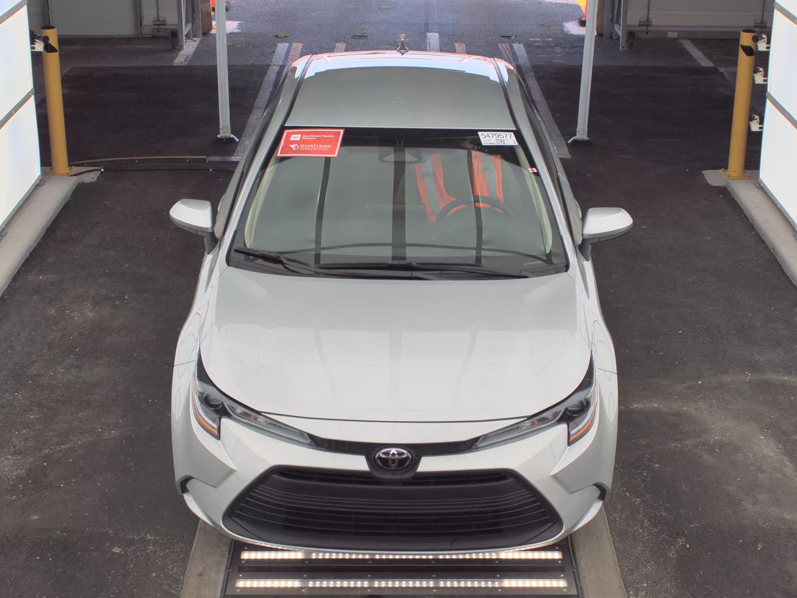 2025 Toyota Corolla LE FWD