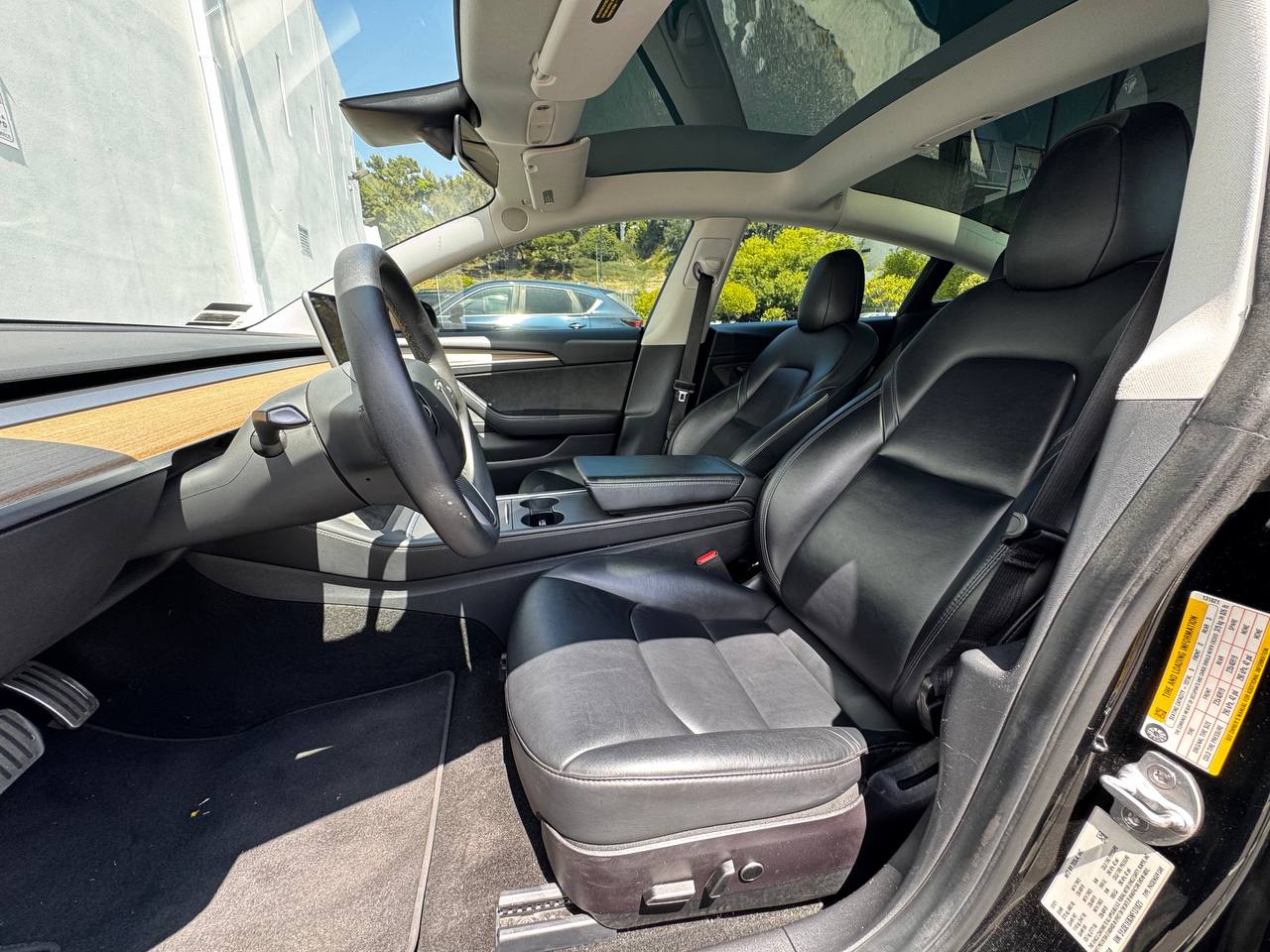 2022 Tesla Model 3 Long Range AWD