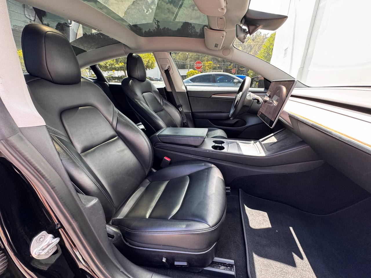 2022 Tesla Model 3 Long Range AWD