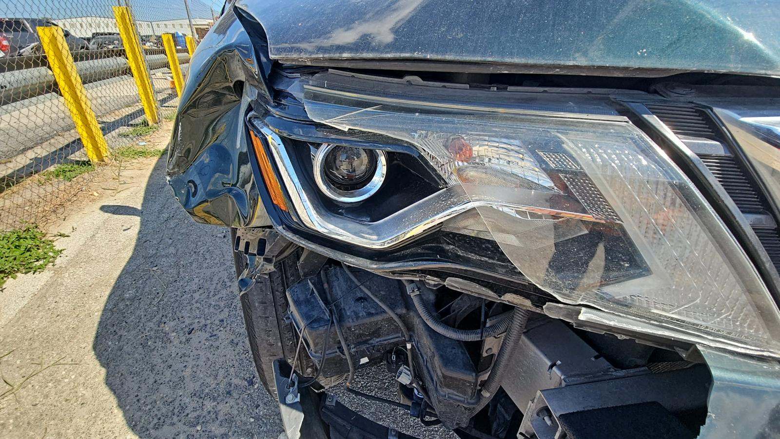 2020 Nissan Pathfinder SL FWD