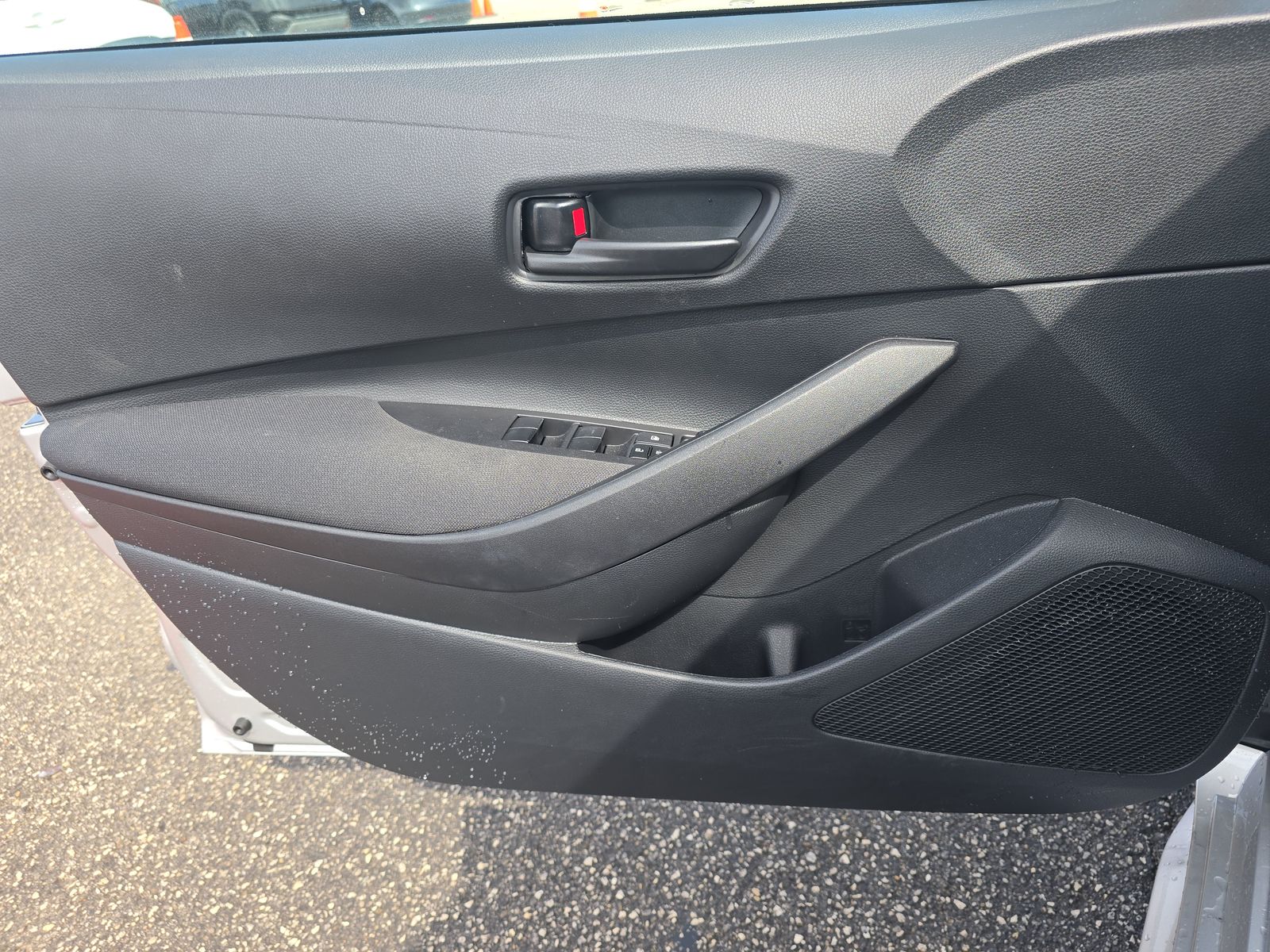 2025 Toyota Corolla LE FWD