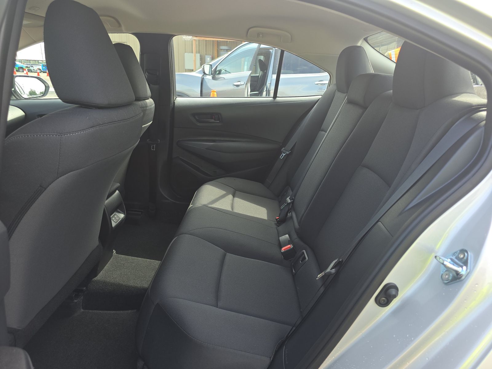 2025 Toyota Corolla LE FWD