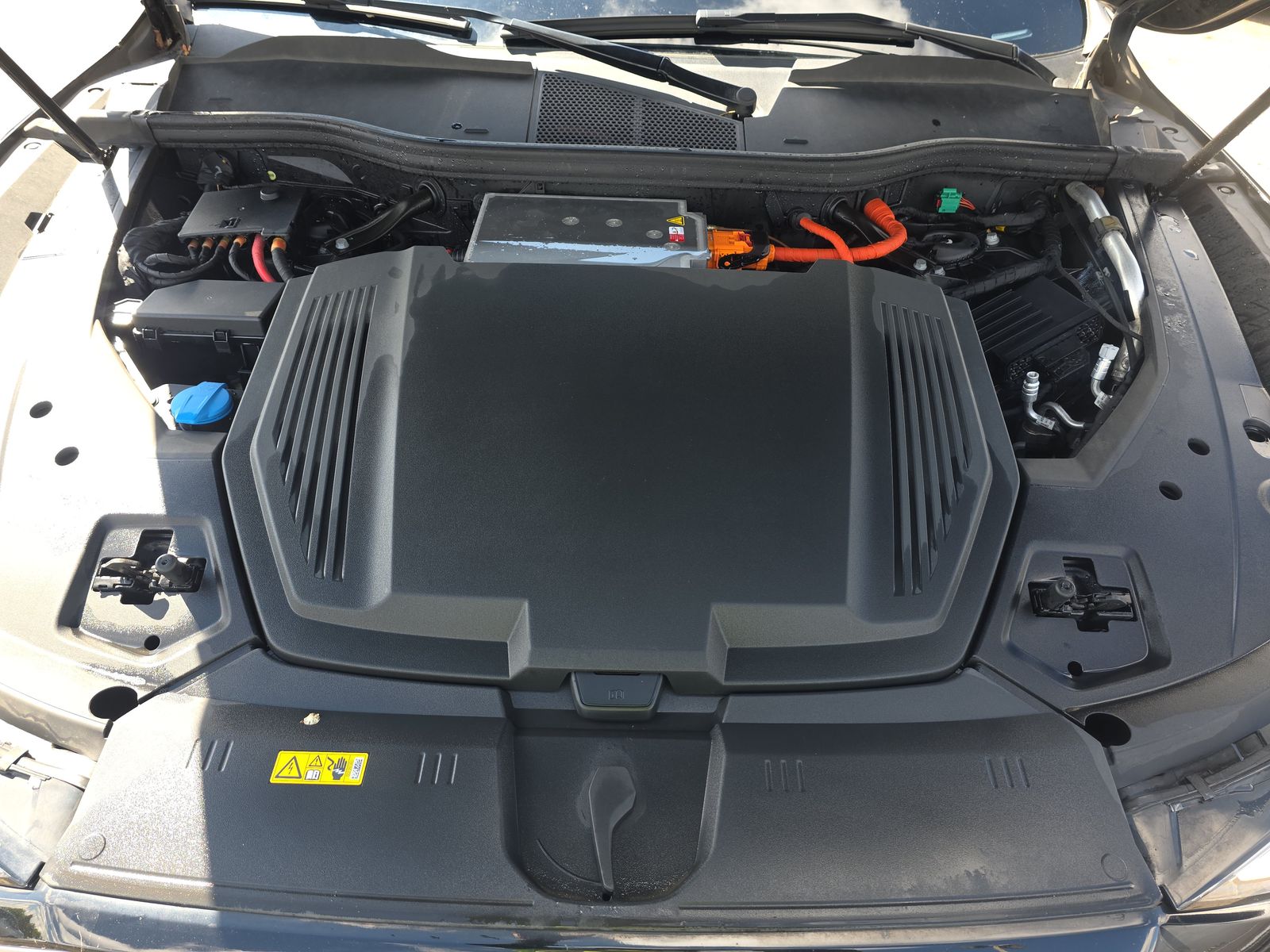 2021 Audi e-tron Premium AWD