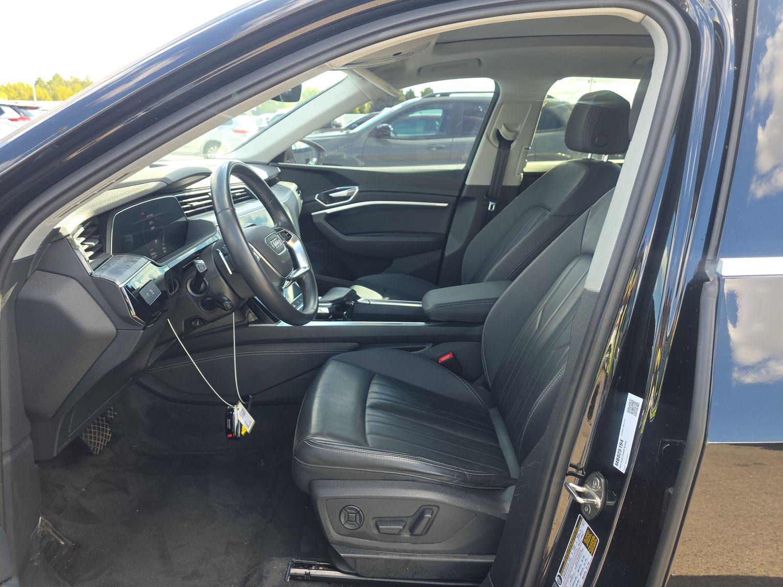 2021 Audi e-tron Premium AWD