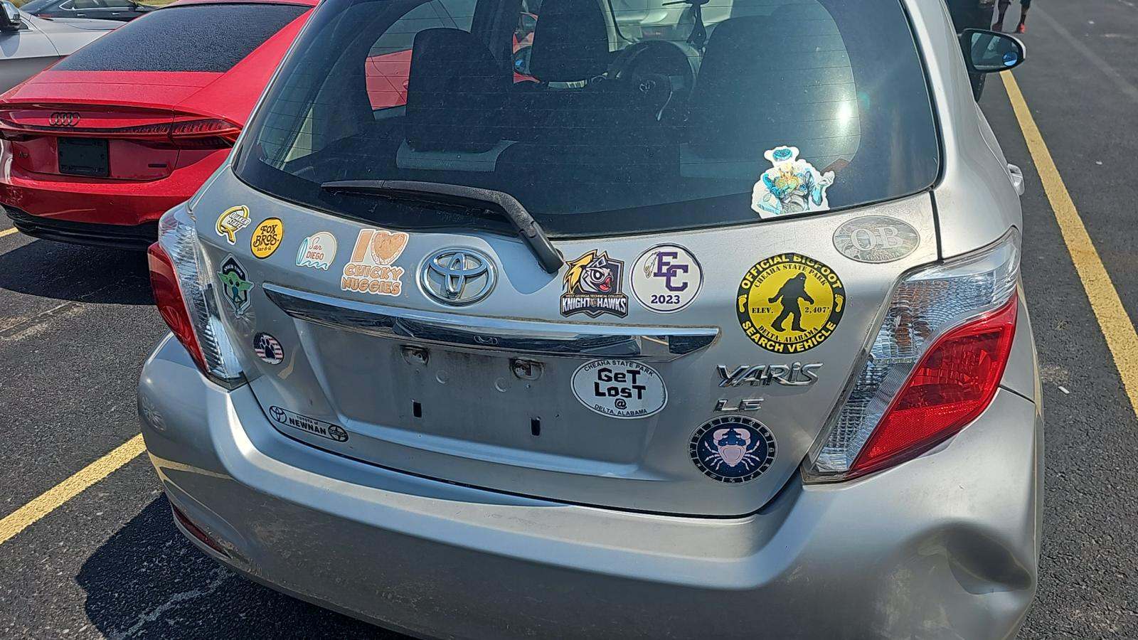 2012 Toyota Yaris LE FWD