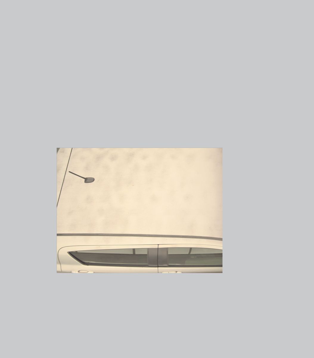 2012 Toyota Yaris LE FWD