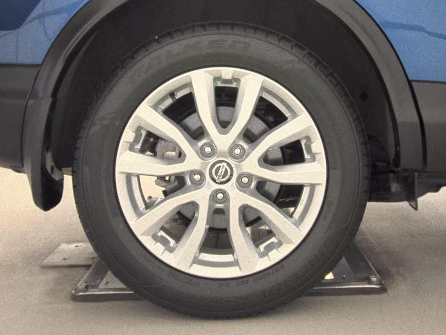 2022 Nissan Rogue Sport SV AWD