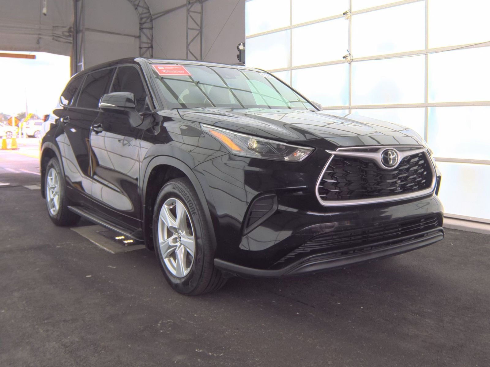 2022 Toyota Highlander L FWD