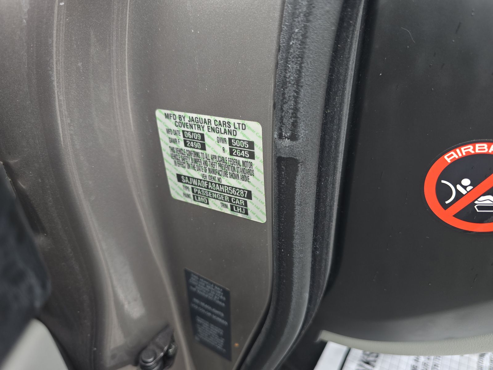 2010 Jaguar XF Luxury RWD