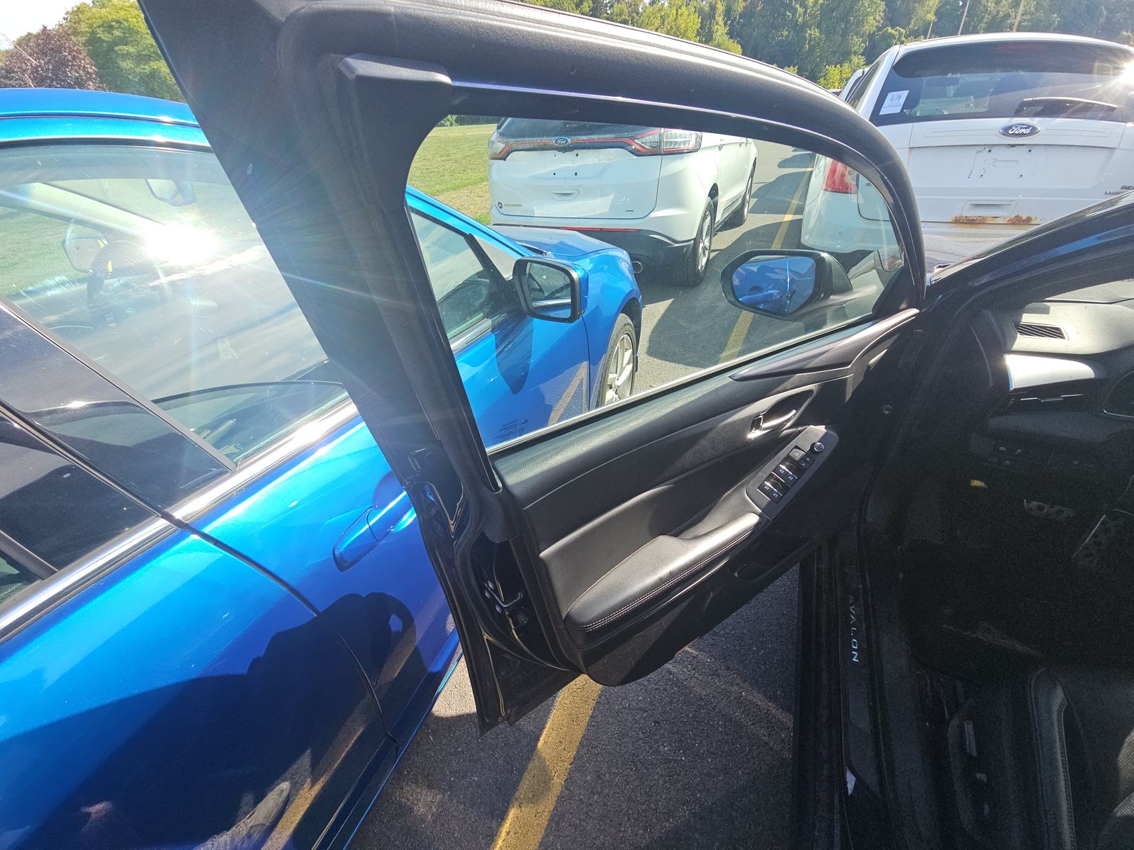 2021 Toyota Avalon Hybrid XSE FWD