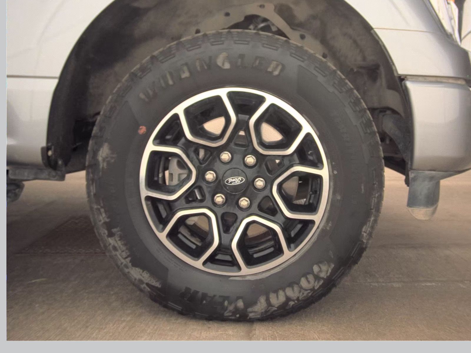 2023 Ford F-150 XLT AWD