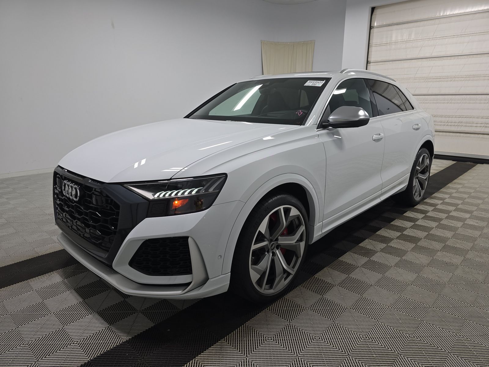 2024 Audi RS Q8