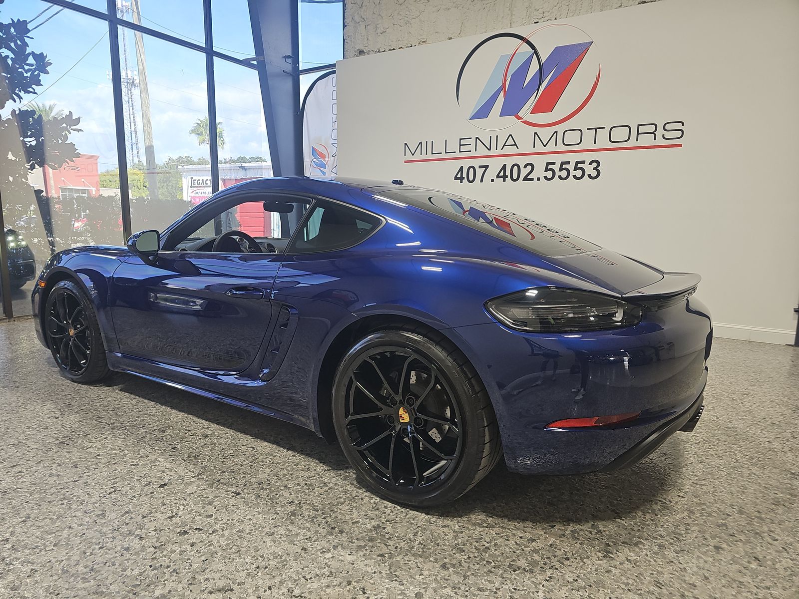 2024 Porsche 718 Cayman Style Edition RWD