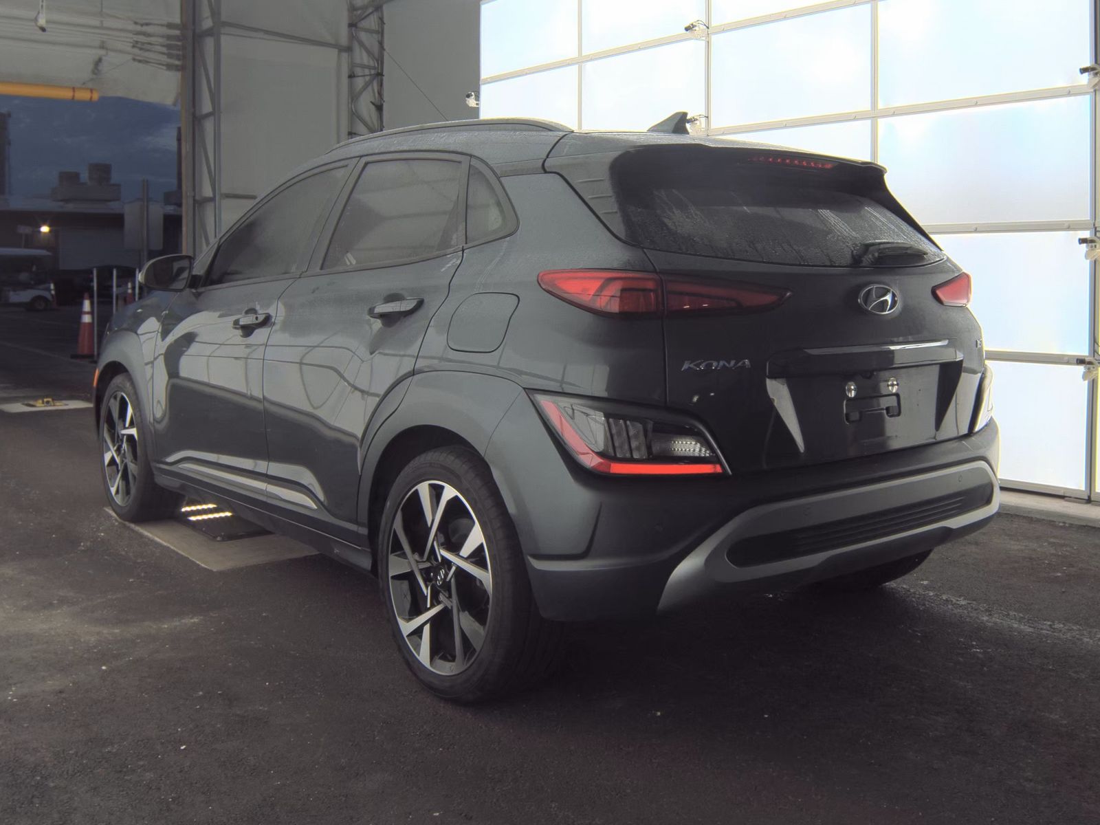 2023 Hyundai Kona Limited FWD